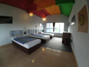 Local Hostel Amed